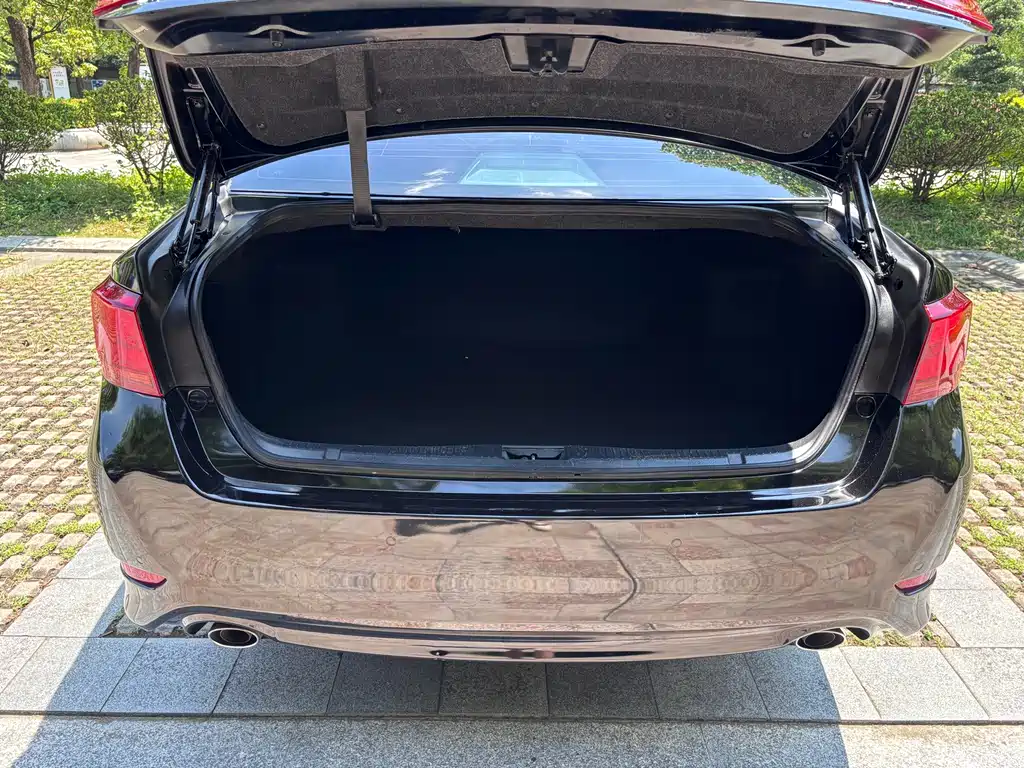 Toyota Crown 2019 — фото 13