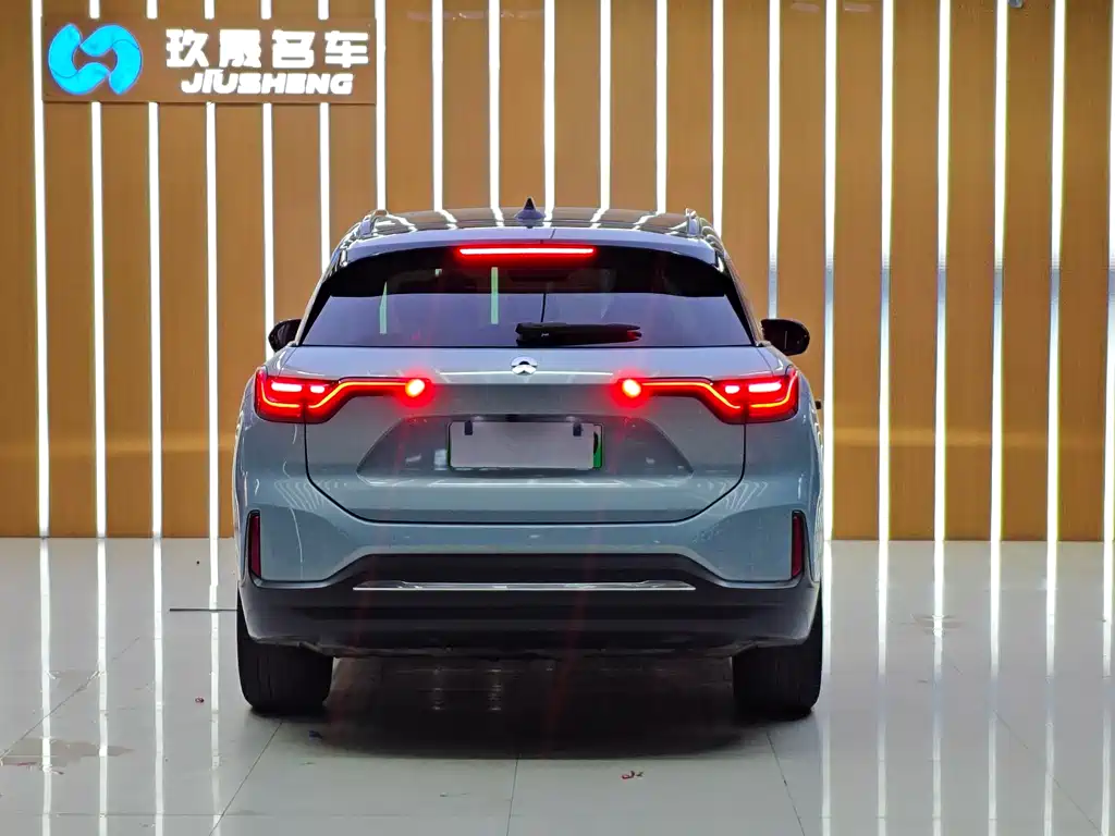 NIO ES6 2020