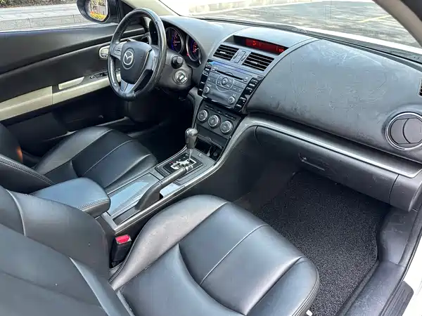 Mazda Ruiyi 2013