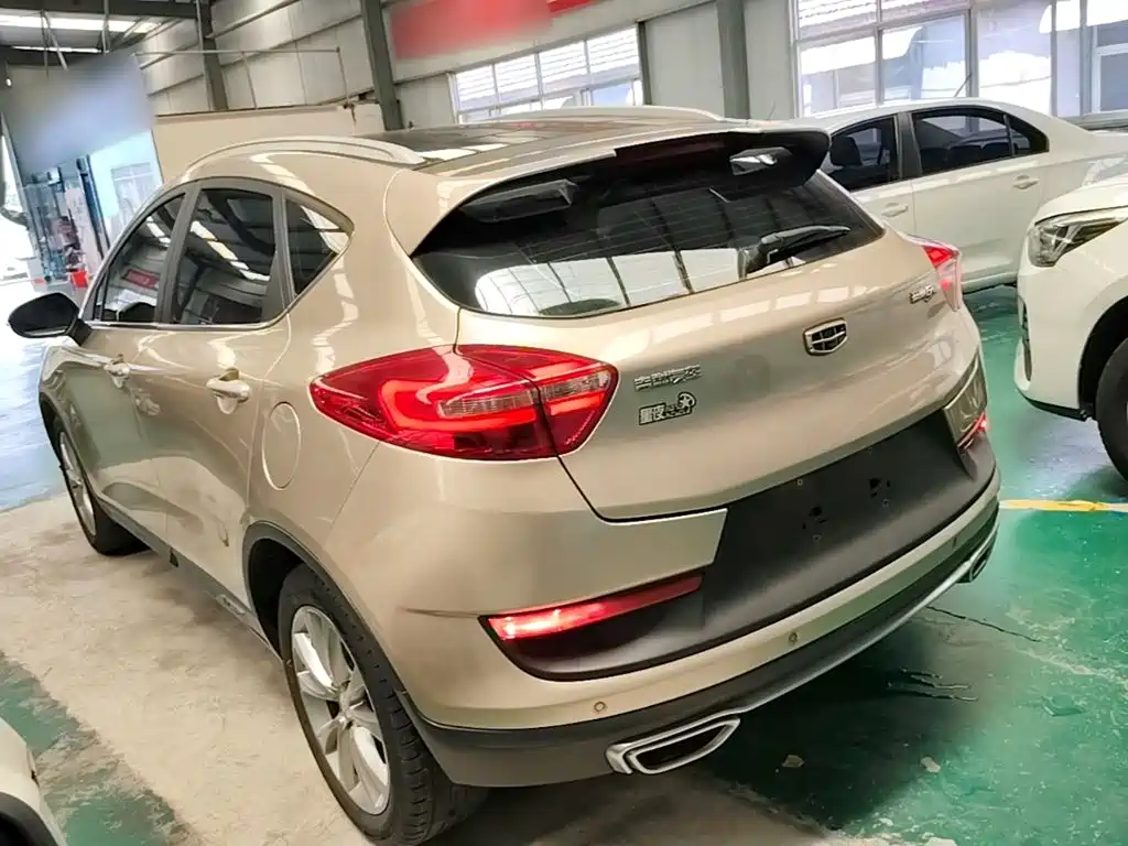Geely Emgrand GS 2018 — фото 5