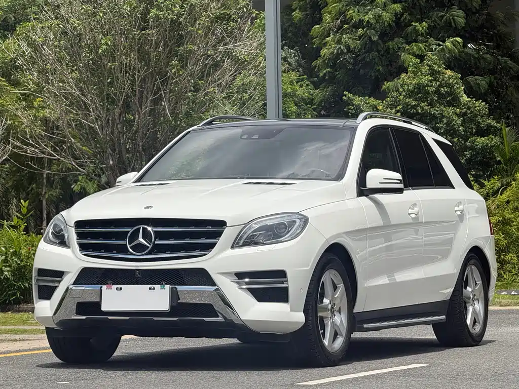 Mercedes-Benz M-Class 2014