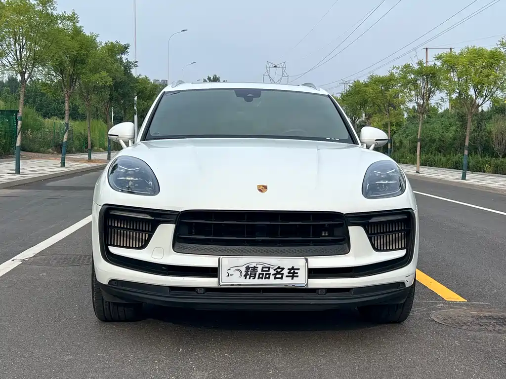 Porsche Macan 2023