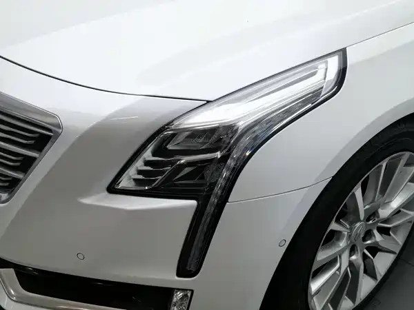 Cadillac CT6 2018
