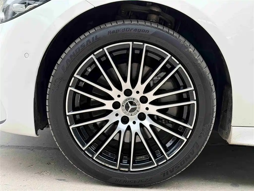 Mercedes-Benz C-Class 2022 — фото 14
