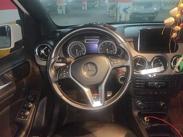 Mercedes-Benz B-Class 2014
