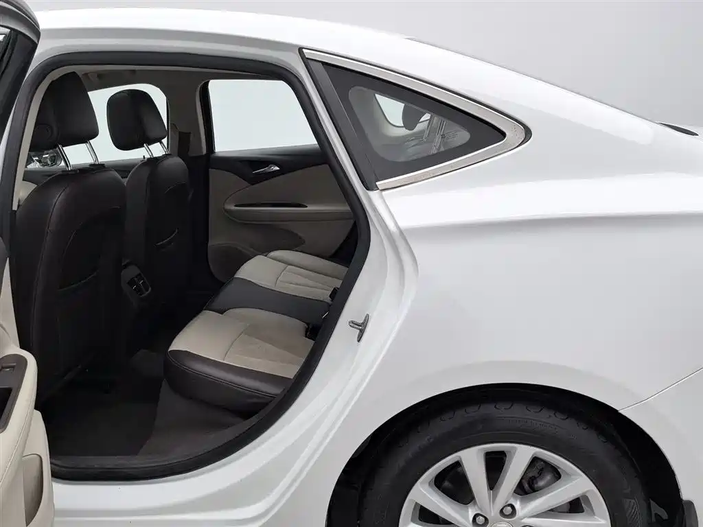 Buick Verano 2017 — фото 15