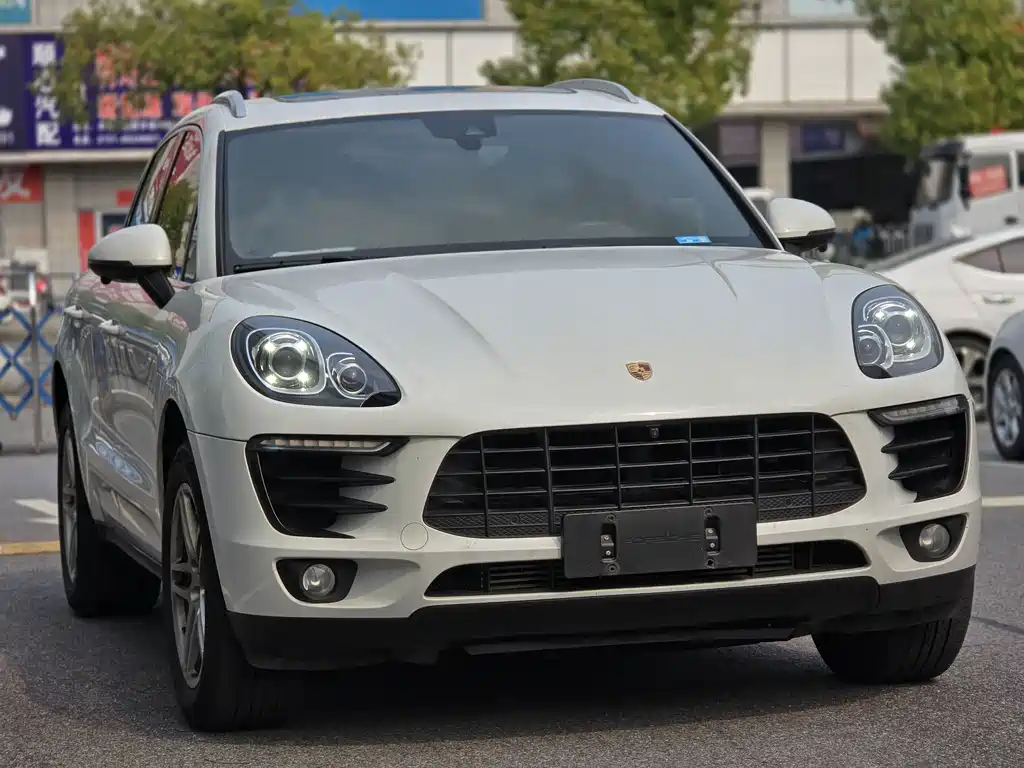 Porsche Macan 2018 — фото 3