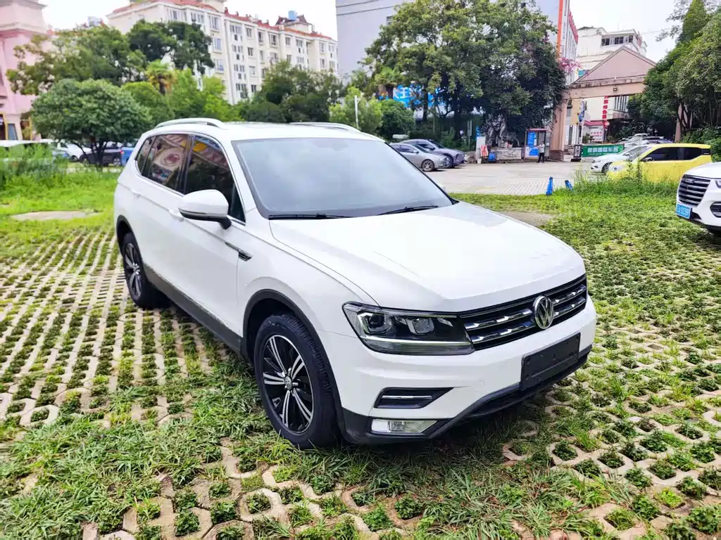 Volkswagen Tiguan L 2019