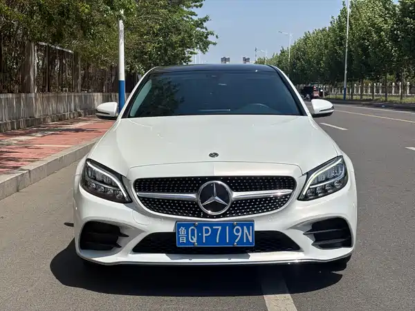 Mercedes-Benz C-Class 2021