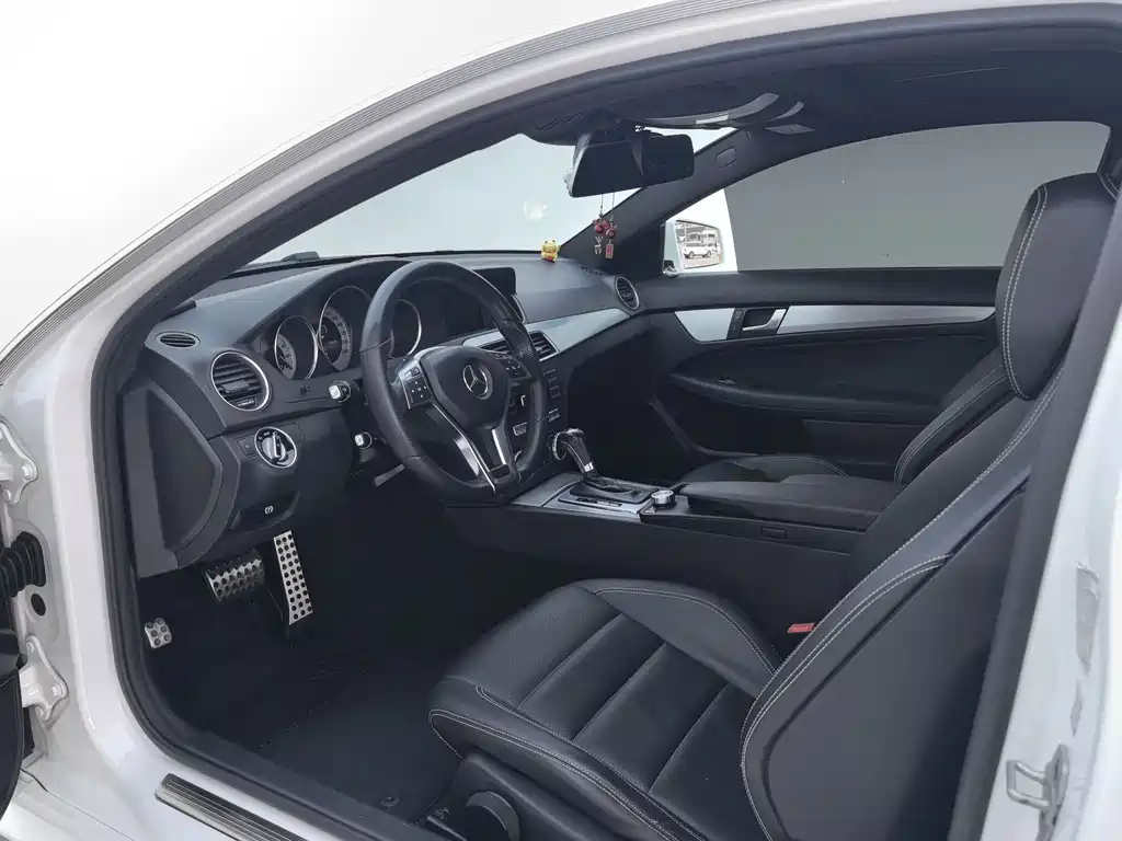 Mercedes-Benz C-Class 2015 — фото 7
