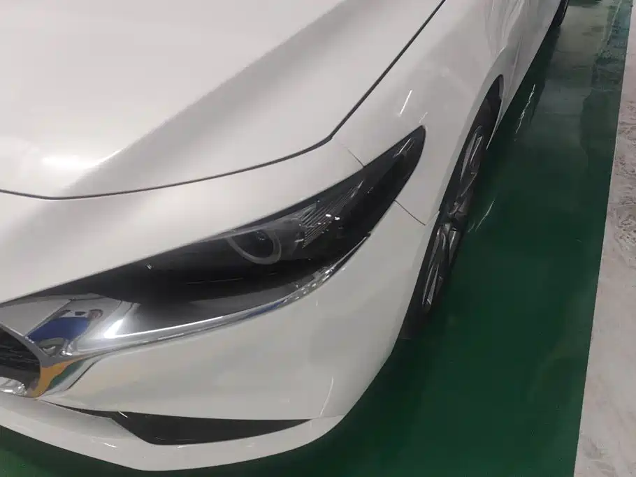 Mazda 3 Axela 2022