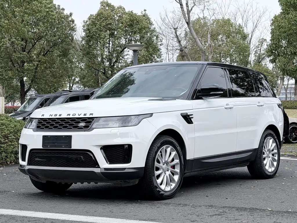 Land Rover Sport 2021 — фото 1