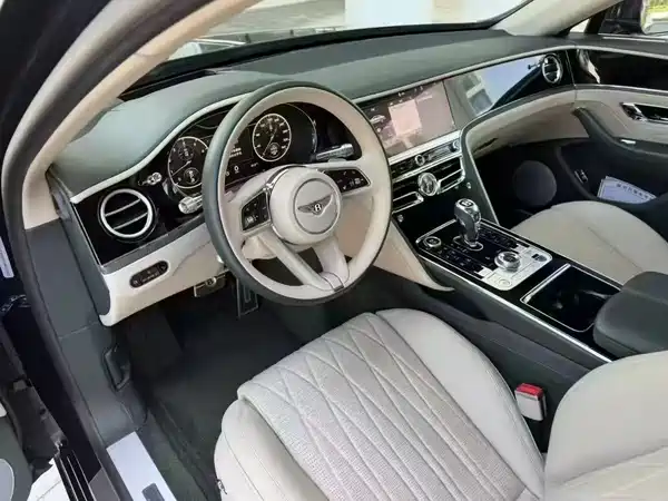 Bentley Flying Spur 2023