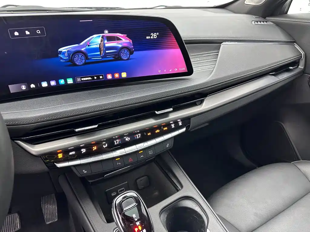 Cadillac XT4 2024 — фото 14