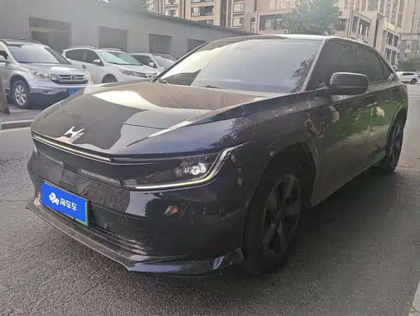 Honda P7 2025