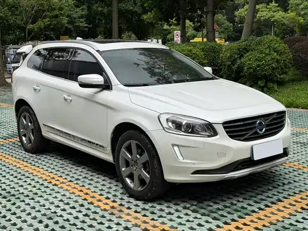 Volvo XC60 2014