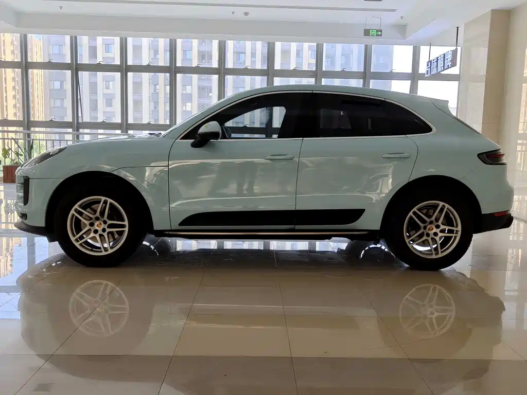 Porsche Macan 2020 — фото 18
