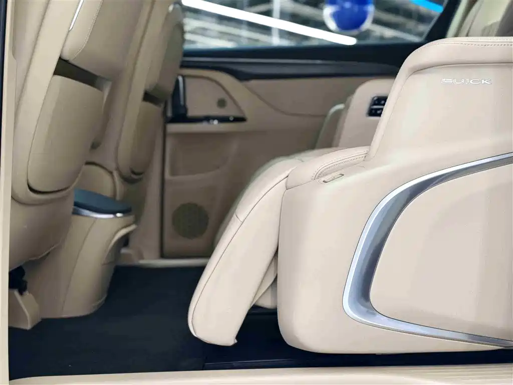 Buick GL8 Hybrid 2025 — фото 22