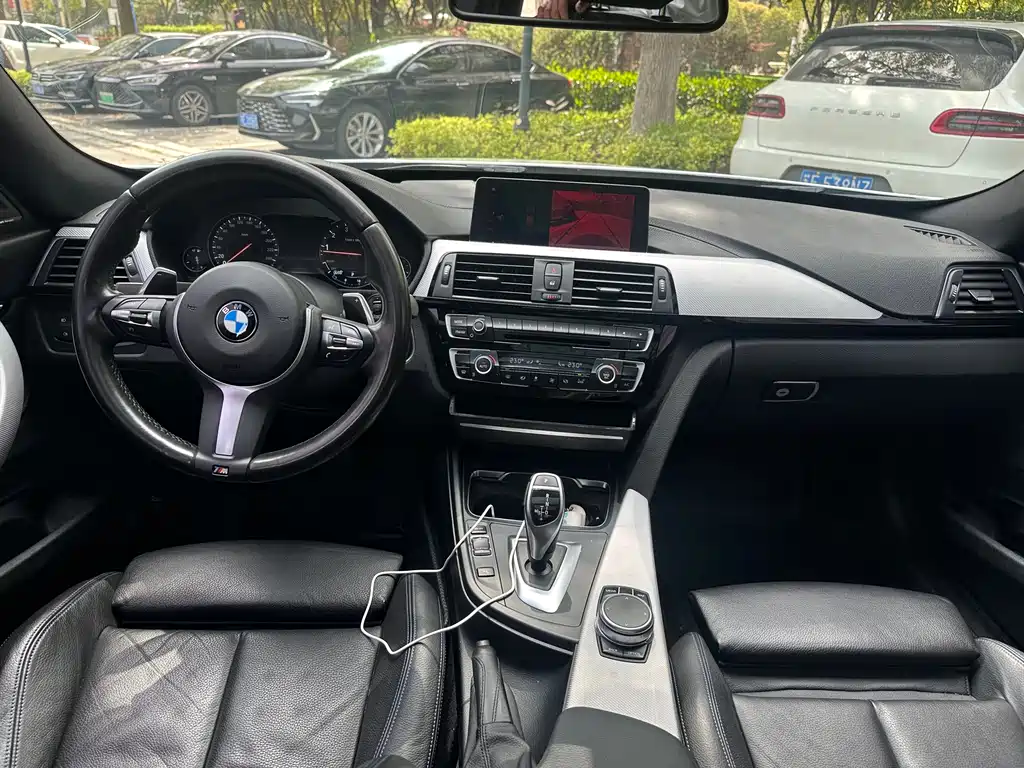 BMW 3 Series GT 2019 — фото 28