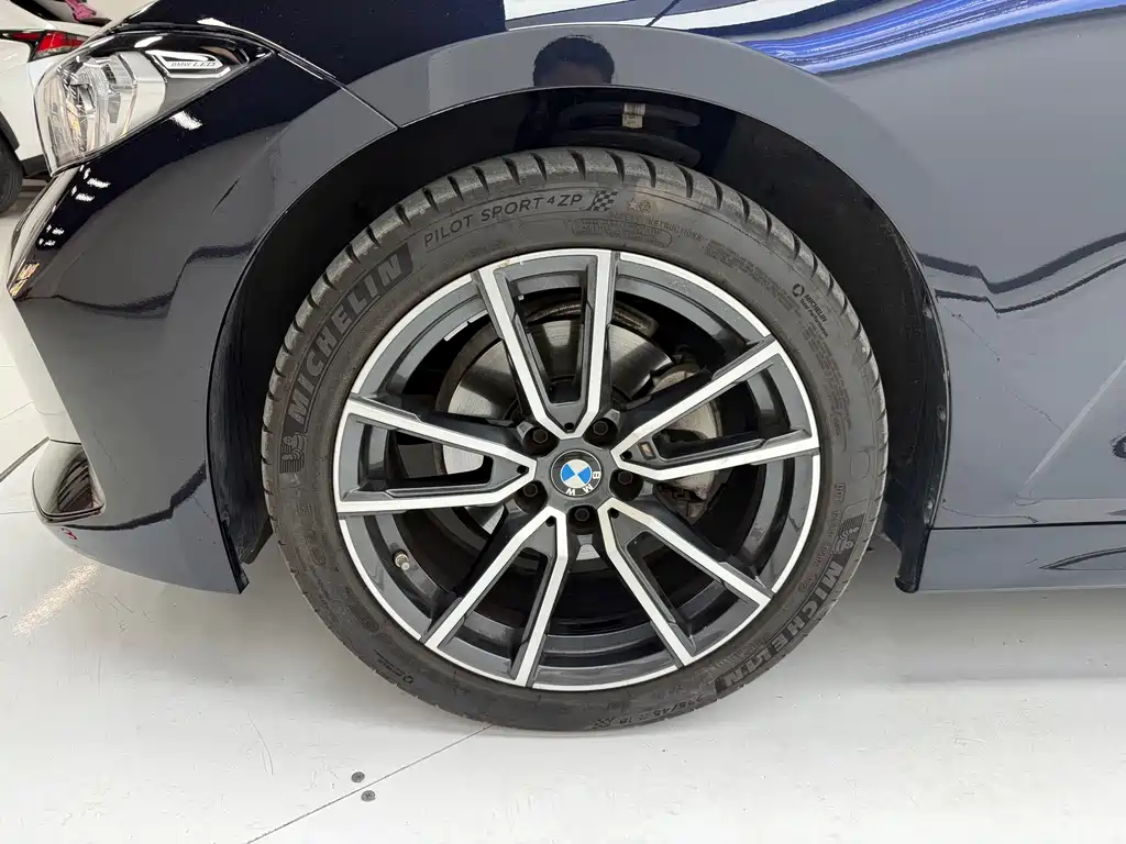 BMW 3 Series 2024