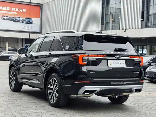 Ford Explorer 2025