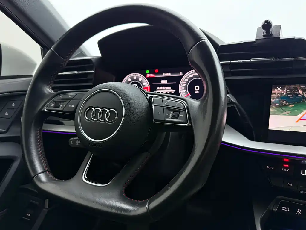 Audi A3 2021 — фото 16