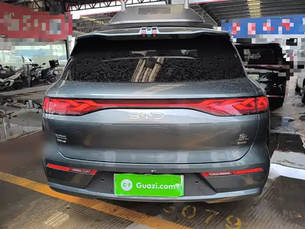 BYD Tang L 2025