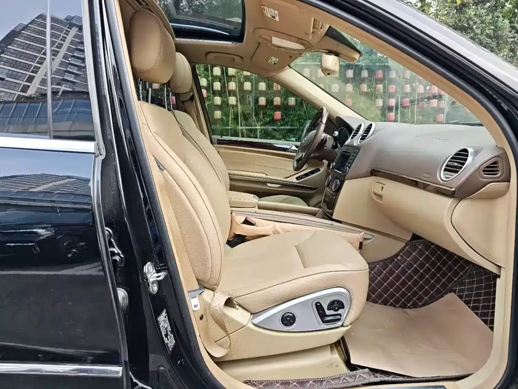 Mercedes-Benz GL-Class 2012 — фото 16