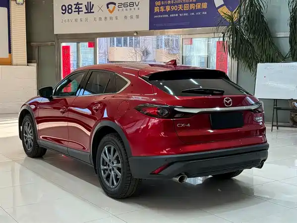 Mazda CX-4 2021