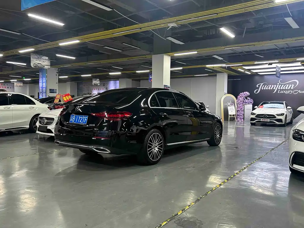 Mercedes-Benz C-Class 2022 — фото 10