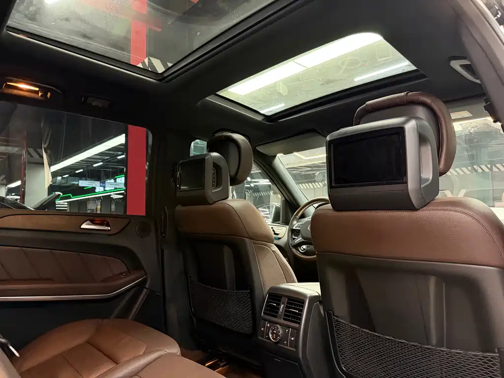 Mercedes-Benz GL-Class 2015 — фото 26