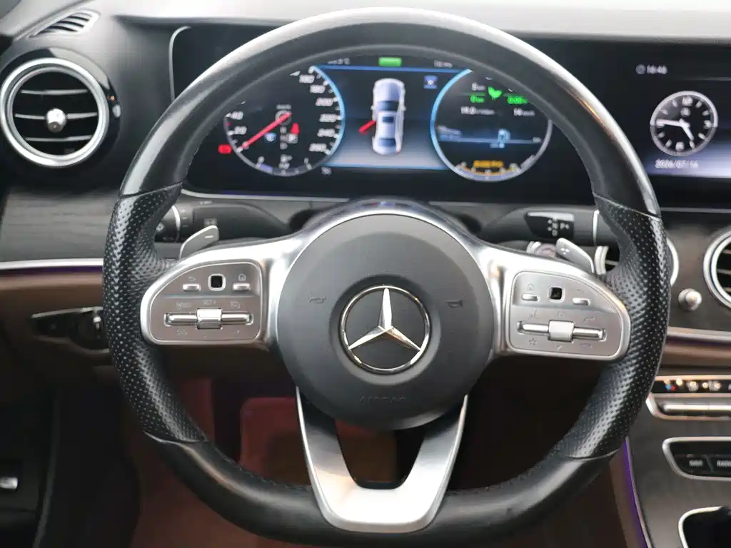 Mercedes-Benz E-Class 2021 — фото 10