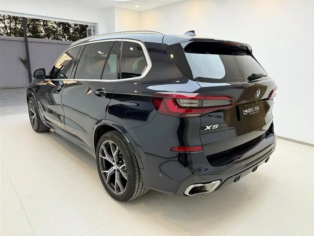 BMW X5 2022