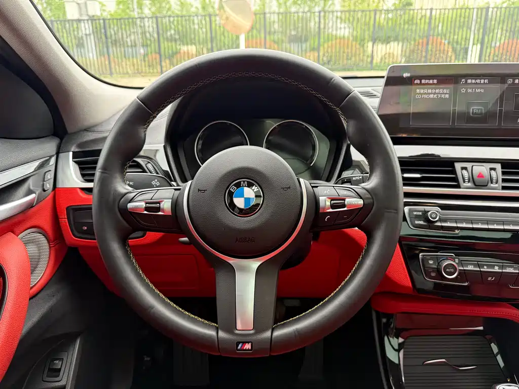 BMW X2 2023 — фото 26
