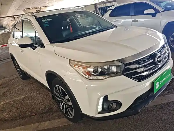 GAC Trumpchi GS4 2016