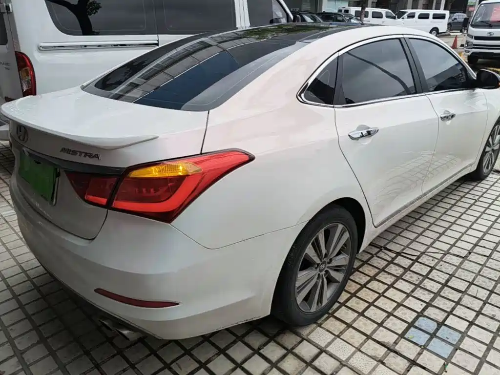Hyundai Mistra 2014 — фото 7