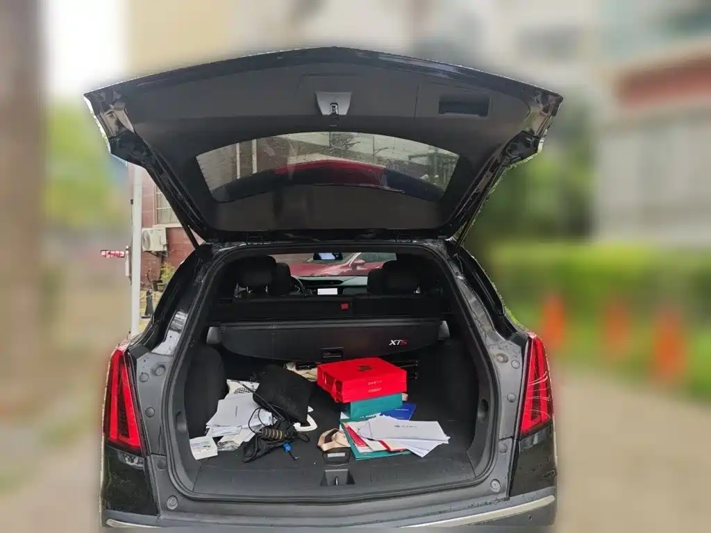 Cadillac XT5 2020 — фото 10