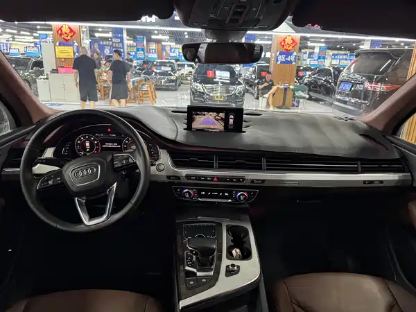 Audi Q7 2016