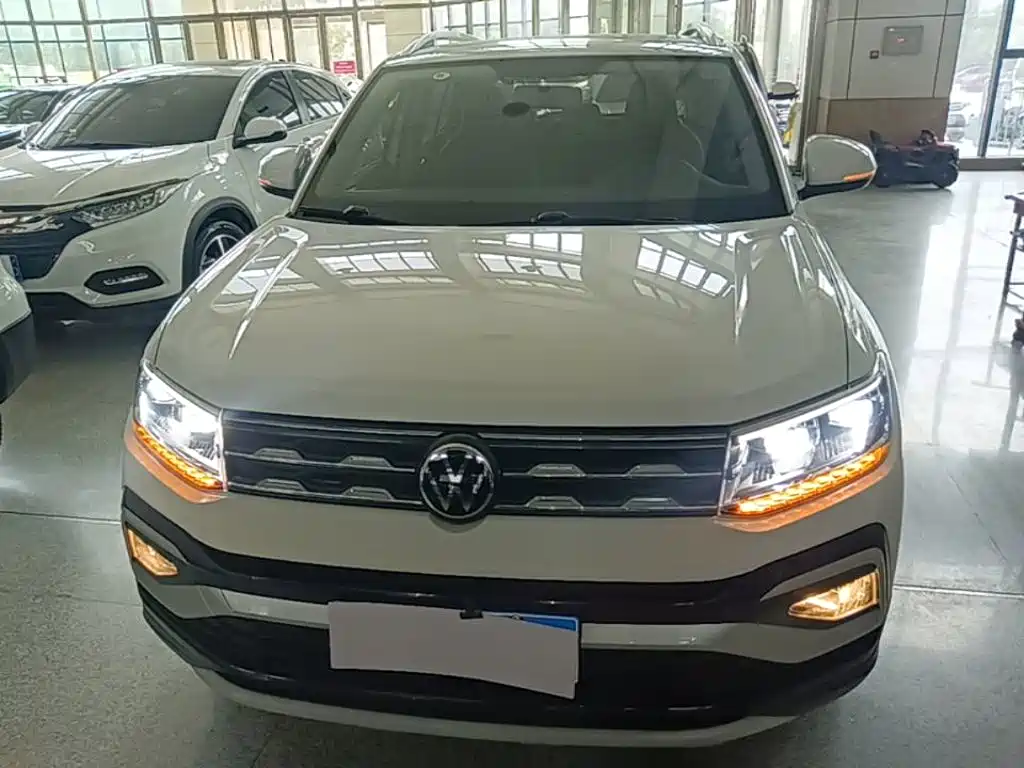 Volkswagen T-Cross 2021 — фото 3