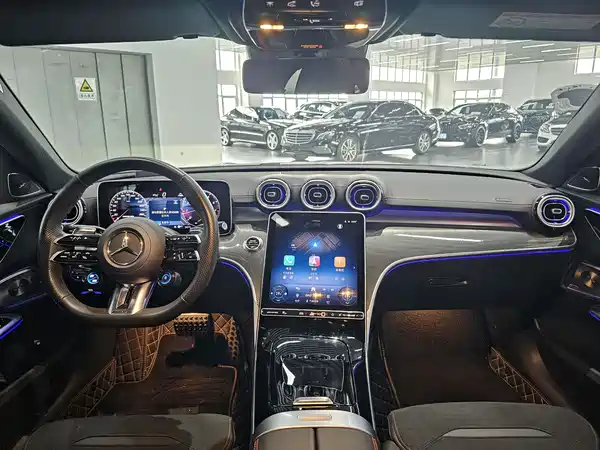 Mercedes-Benz C-Class AMG 2025