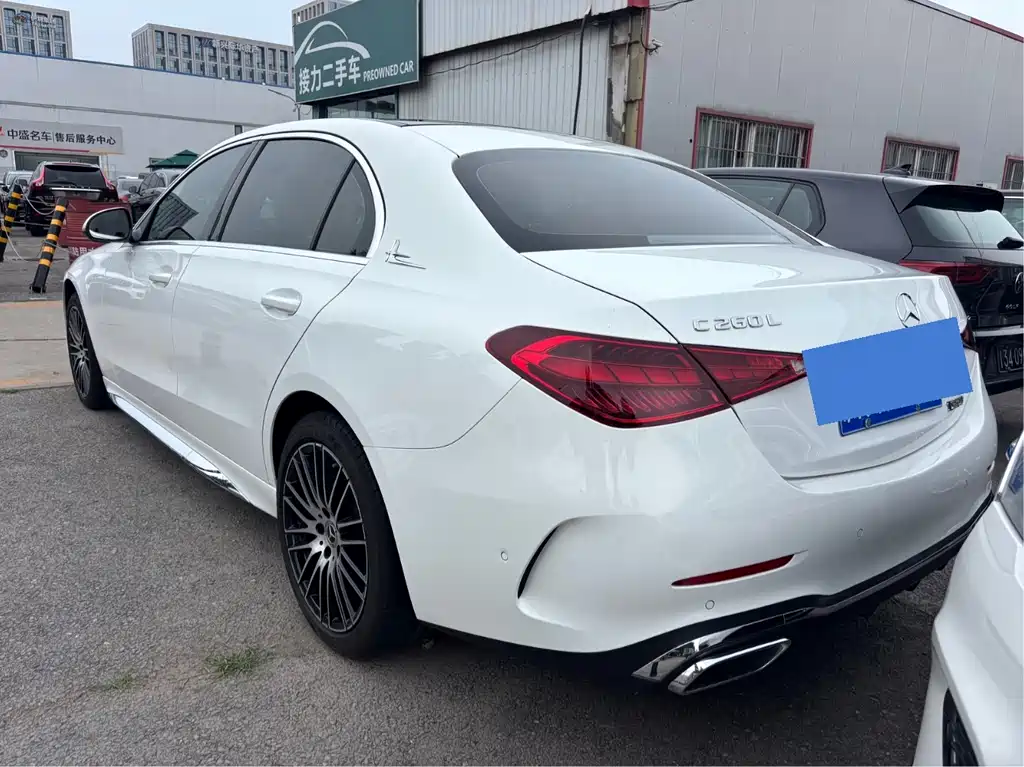 Mercedes-Benz C-Class 2023 — фото 13