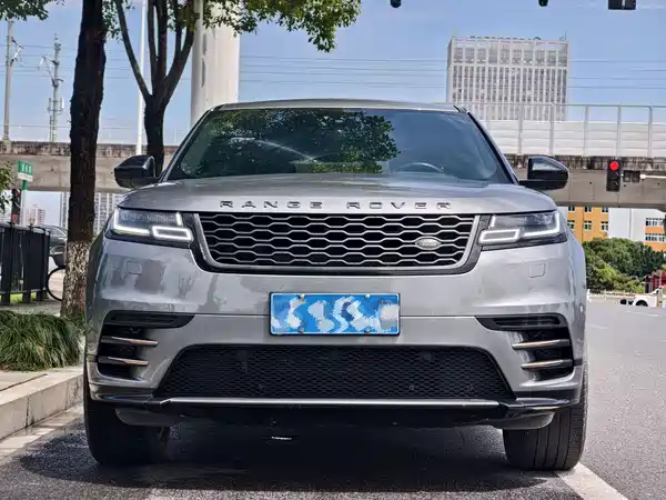 Land Rover Range Rover Velar 2020