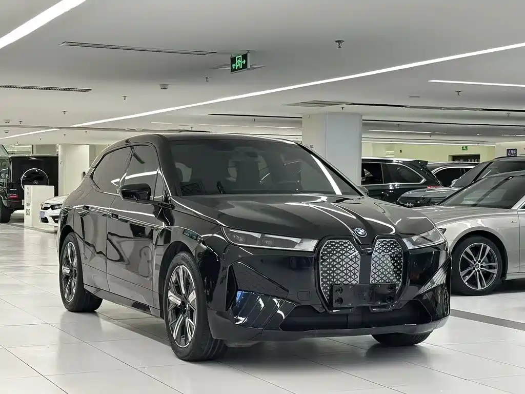 BMW iX 2024