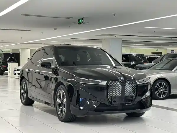 BMW iX 2024