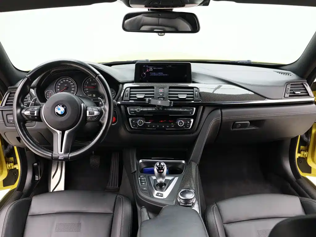 BMW M4 2018 — фото 12