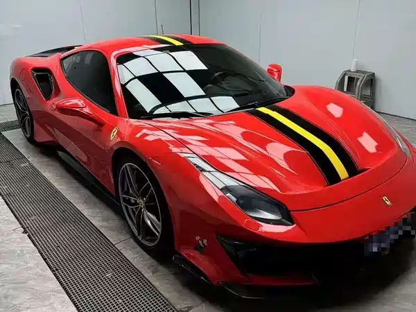 Ferrari 488 2015