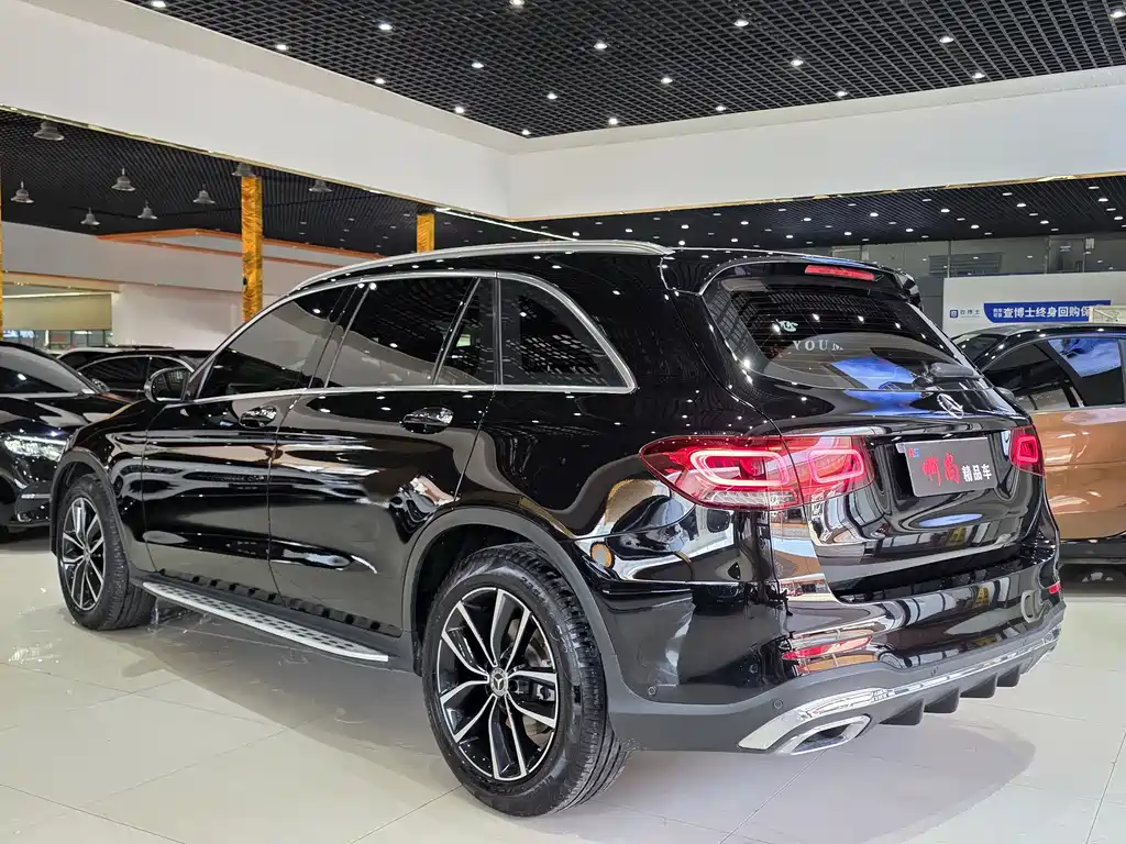 Mercedes-Benz GLC 2021 — фото 13