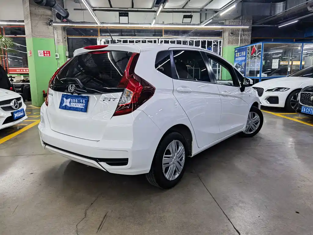 Honda Fit 2020 — фото 4