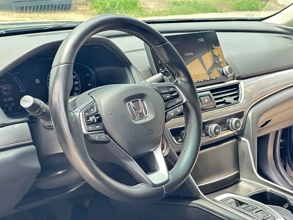 Honda Accord 2020 — фото 9