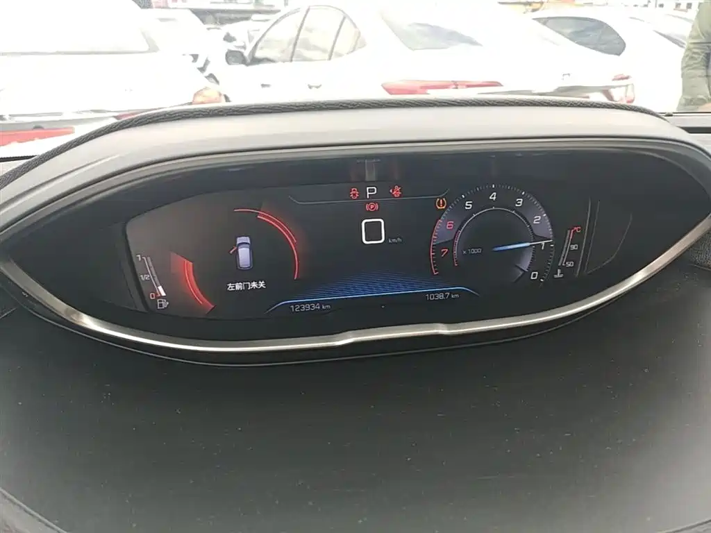 Peugeot 4008 2018 — фото 12